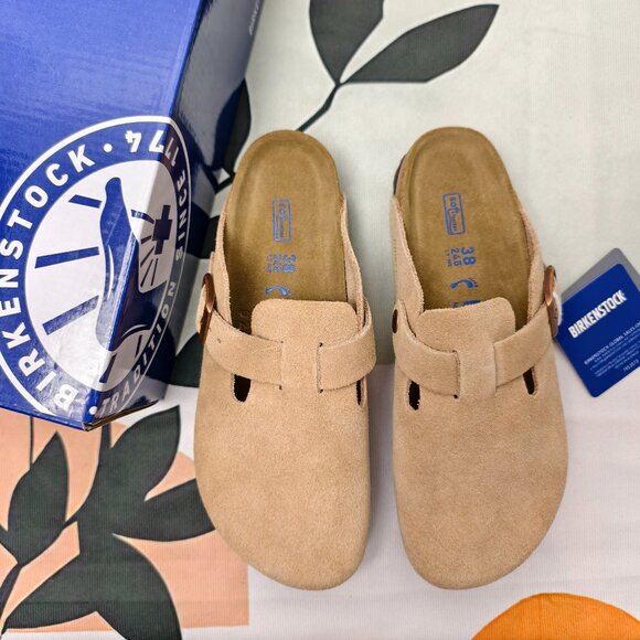 NWT - Women's Latte Cream Suede Birkenstock Boston Shoes - Narrow Fit - Picture 1 of 5